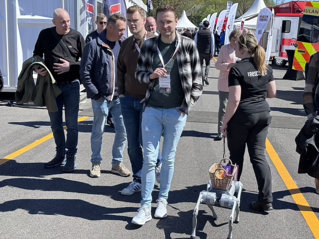 Robothond huren kopen lenen