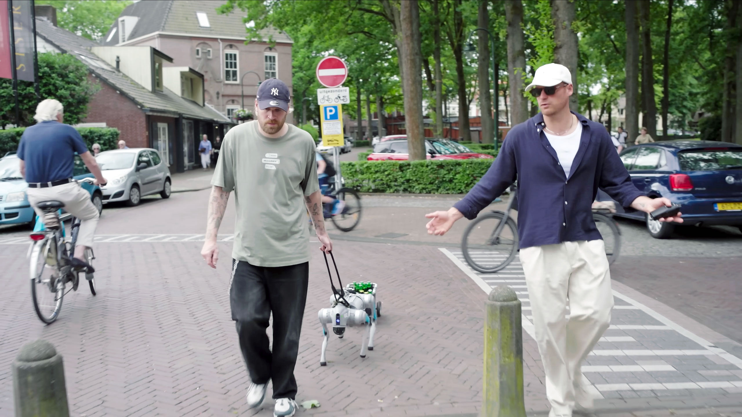 Robothond Dorus op StukTV